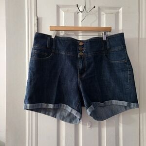 20w Cato denim shorts